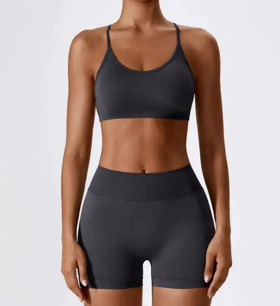 ✨ Conjunto YogaFit Pro – Top & Shorts ✨